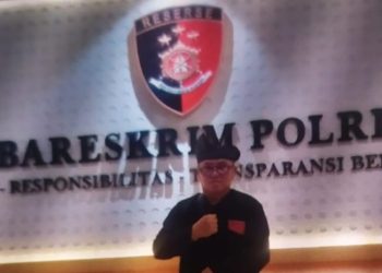 Datuk Badrun seorang penduduk asli desa Penghujan sekaligus tokoh masyarakat. (Foto: Istimewa).