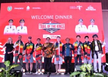 Acara Welcome Dinner  Trail Of The King bersama Pelari dari 27 negara  Di Hotel Labersa Samosir. (Foto: HMS./ Hendrikoh).