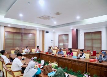 Komisi IV DPRD adakan rakor dengan LKSA batam. (Foto: Humas DPRD).