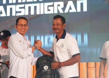 Salah satu warga Rempang yang terpilih jadi calon transmigran. (Foto: Humas BP).