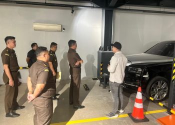 Pengecekan aset rampasan dari kasus Harvey Moeis. (Foto: Ist./dok. Kejagung).