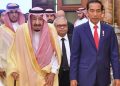 Presiden RI Ke-7, Joko Widodo saat bertemu Raja Salman di Istana Pribadi Raja di Riyadh (Foto: Ist./Biro Pers Sekretariat Presiden).