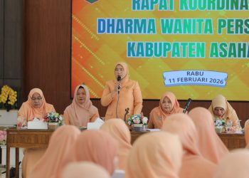 Rapat Koordinasi dan Konsolidasi Program Kerja Dharma Wanita Persatuan Kabupaten Asahan Tahun 2026.(Foto: Risma./HMS)