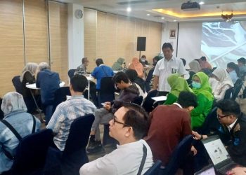 Pendampingan KPP Pratama kepada karyawan RSBP Batam untuk penginputan coretax. (Foto: Humas BP).