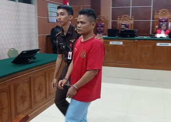 Leo Chandra seusai menjalani persidangan di Pengadilan Negeri Batam (Foto: Putra Gema Pamungkas)