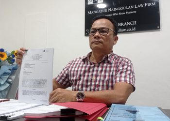 Tim kuasa hukum dari Mangatur Nainggolan Law Firm, Capt. Benhauser Manik (Foto: Putra Gema Pamungkas)