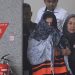 Bupati Pekalongan Fadia Arafiq terlihat keluar dari Gedung Merah Putih mengenakan rompi oranye usai menjalani pemeriksaan di KPK. (Foto: Ist./detik.com).