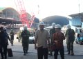 Menteri Pertahanan RI, Sjafrie Sjamsoeddin saat melakukan peninjauan pembangunan kapal perang di Batam (Foto: Putra Gema Pamungkas)