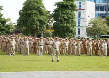 Aparatur Sipil Negara (ASN) Pemprov DKI Jakarta saat ikuti apel pagi. (Foto: Ist./ instagram.com).