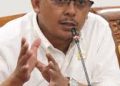 Anggota Komisi III DPRD, Suryanto soroti parkir liar depan PT Panasonic Batam. (Foto: Sekretariat DPRD).