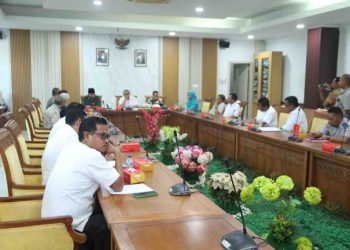 RDPU bahas parkir di bahu jalan karyawan  PT Panasonic. (Foto: Humas DPRD).