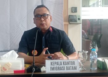 Kepala Imigrasi Batam, Hajar Aswad (Foto: Putra Gema Pamungkas)