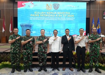 Kepala BP Batam, Amsakar Achmad hadir dalam kegiatan  Kuliah Kerja Pencarian Data Penelitian Pasis Seskoau Angkatan-64 Tahun 2026 di Balairungsari, Batam Centre. (Foto: Humas  BP).