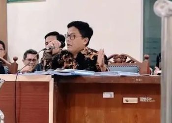 Babay Farid Wazdi saat diperiksa di Pengadilan Tipikor, Semarang (Jawa Tengah). (Foto: Ist./ Instagram @ pipitibrahim).