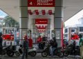 SPBU Pertamina tetap layanan pembelian bahan bakar minyak (BBM) Pertalite secara normal.(Foto: Ist./ cnnindonesia.com).