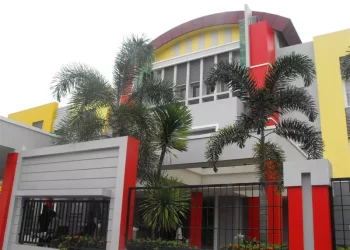Gedung Sekolah Djuwita. (Foto: annibuku.com)