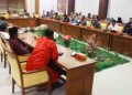 RDPU Komisi 1 fasilitasi sengeketa lahan di Kampung Belian. (Foto: Sekretariat DPRD).