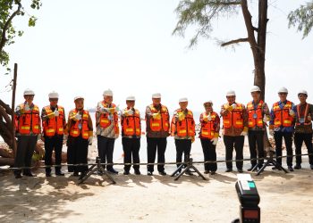 Peresmian pendaratan sistem kabel bawah laut yang menghubungkan Indonesia dan Singapura. (Foto: Humas BP).