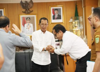 Kepala Kantor Wilayah Kemenkum Kepri audiensi ke kantor Wali Kota Batam. (Foto: Diskominfo).