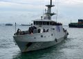 Tim BI Kepri dan TNI-AL saat meninggalkan pelabuhan Batu Ampar, Kota Batam (Foto: Putra Gema Pamungkas)