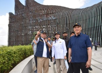 Wakil Ketua Komisi VII DPR RI, Rahayu Saraswati Djojohadikusumo (tengah), memimpin Kunjungan Kerja Spesifik Komisi VII DPR RI perdana, ke Kawasan Inti Pusat Pemerintahan (KIPP) IKN, Nusantara, Kalimantan Timur.(Foto: Ist./ dpr.go.id.)