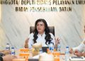 Anggota/Deputi Bidang Pelayanan Umum, Ariastuty Sirait menerima audiensi Kepala Kantor Bahasa Provinsi Kepulauan Riau, Titik Wijanarti. (Foto: Humas BP).