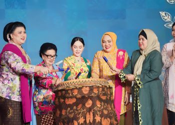 Peringatan Hari Kebaya Nasional dirayakan oleh PIKORI BP Batam. (Foto: Humas BP).