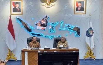 Menteri Dalam Negeri Tito Karnavian (kiri) dan Ketua Komisi Pemberantasan Korupsi Setyo Budiyanto memberikan keterangan kepada wartawan di Kantor Kementerian Dalam Negeri, Jakarta, Jumat, 24 Juli 2026. (Foto: Ist/ tirto.id).