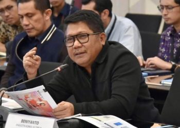 Anggota Komisi XII DPR RI, Beniyanto Tamoreka. (Foto: Ist./ viva.co.id).