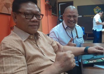Dr. HR Agung Laksono (kiri). (Foto: HMStimes /A.Ristanto).