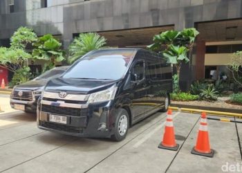 Mobil yang dipakai Bupati Pemalang saat kena OTT KPK (Foto:  Ist./ detikcom)
