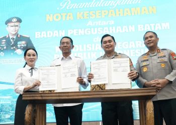 Penandatanganan MoU BP Batam dengan Polri demi menjaga ketertiban, keamanan dan kepastian hukum. (Foto: Humas BP).