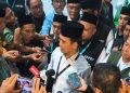 Wakil Ketua Komisi Organisasi Muktamar ke-35 NU, Prof KH Asrorun Ni'am Sholeh (baju putih) usai memimpin sidang komisi di Pondok Pesantren Bahrul Ulum, Tambakberak, Jombang, Jawa Timur, Sabtu, 29 Agustus 2026. (Foto: Ist./ MUI Digital).