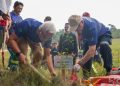 Penanaman pohon menjaga kebakuan air pada musim kemarau. (Foto: Humas BP).