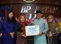 PIKORI Batam salurkan bantuan sosial kepada korban terdampak bencana alam di NTT. (Foto: Humas BP).